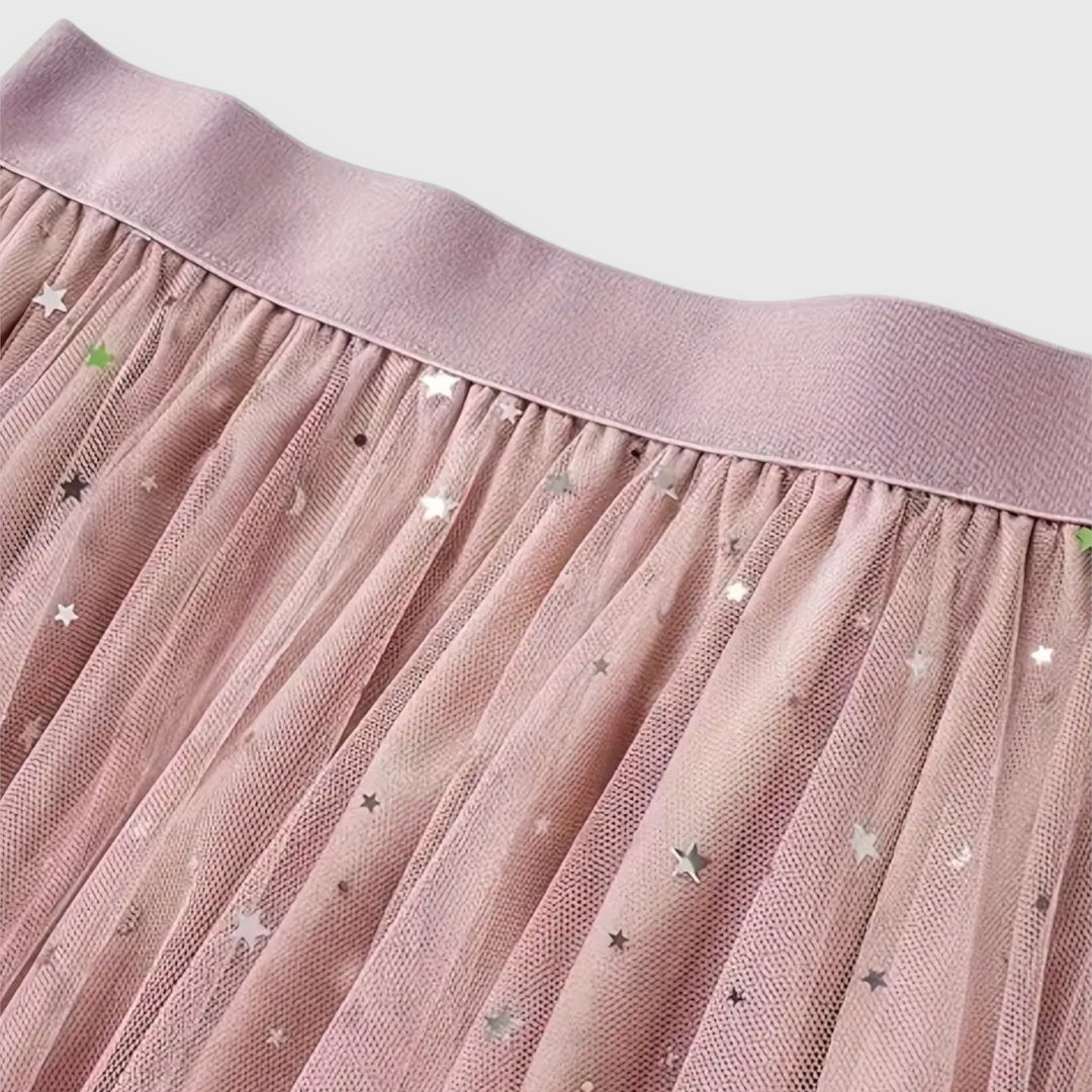 Nicole – Rok