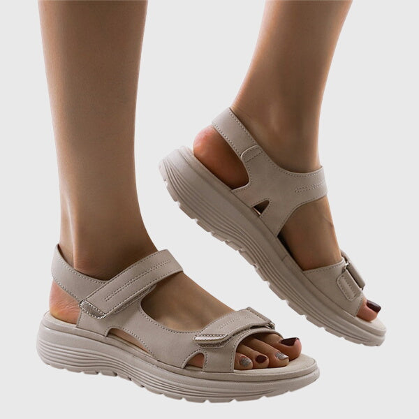 Calline - Sandalen met verstelbaar bandje