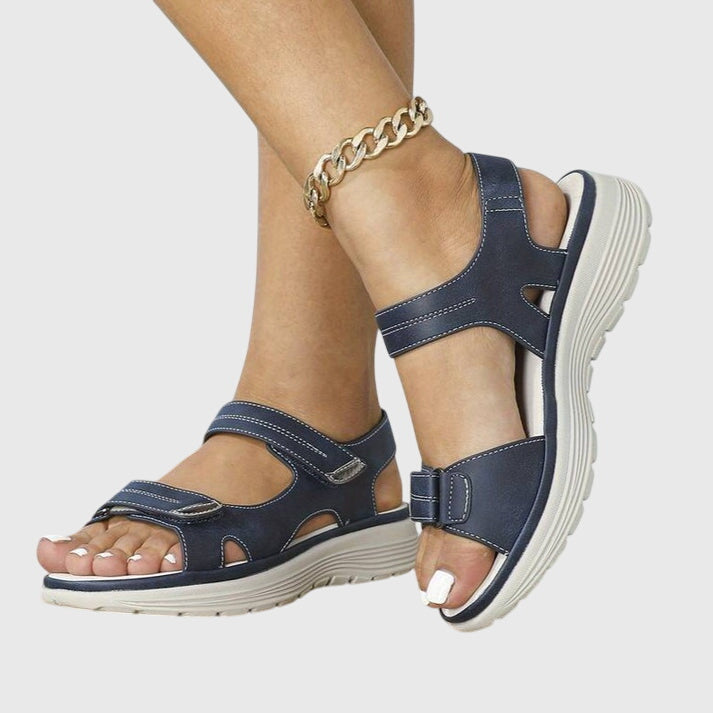 Calline - Sandalen met verstelbaar bandje