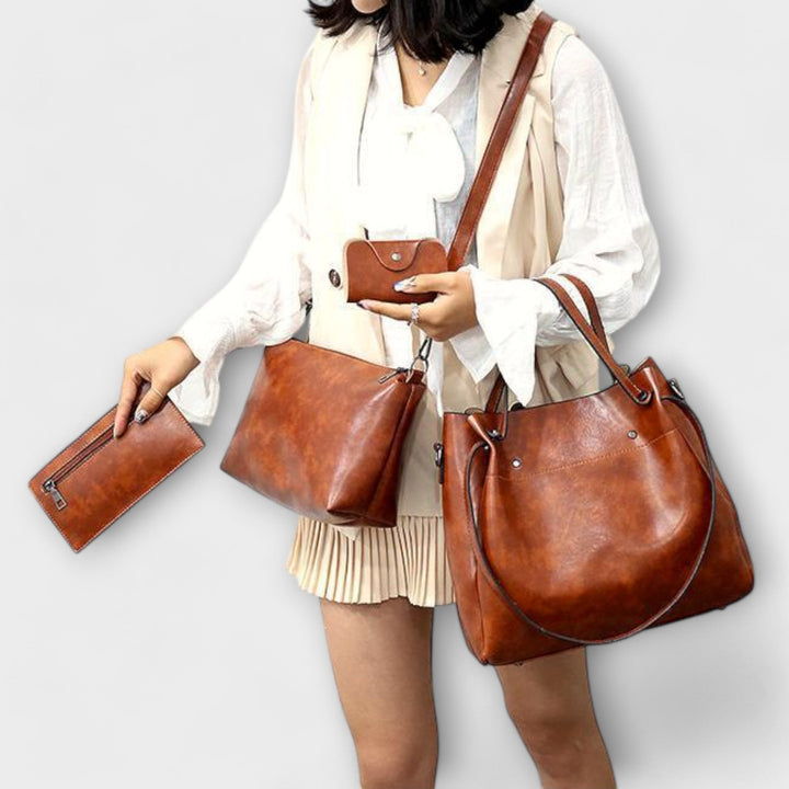 Azura - Vierdelige vintage tassenset
