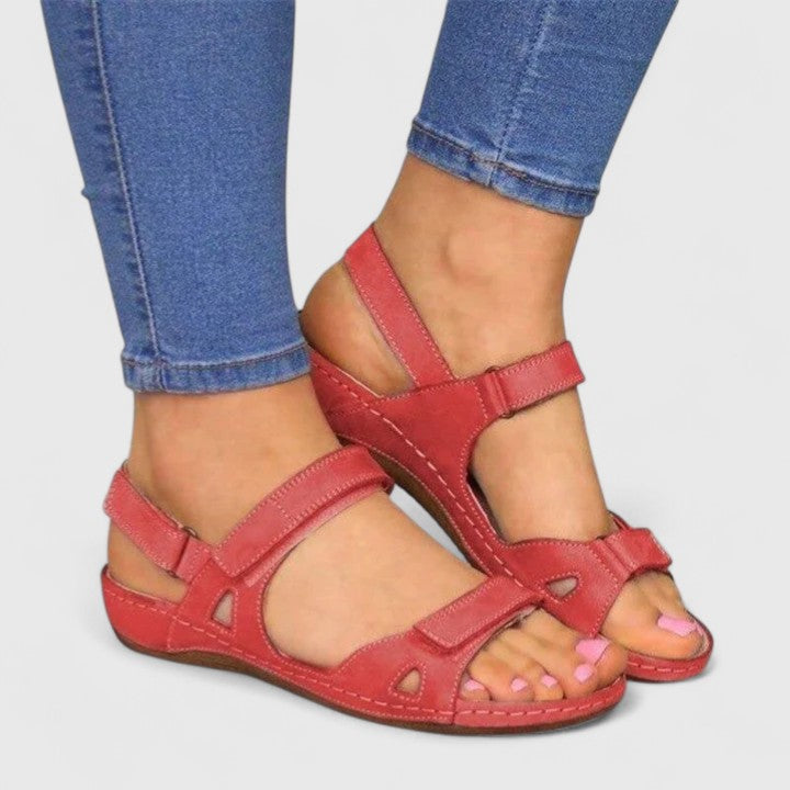 Avrie - Platte comfortsandalen