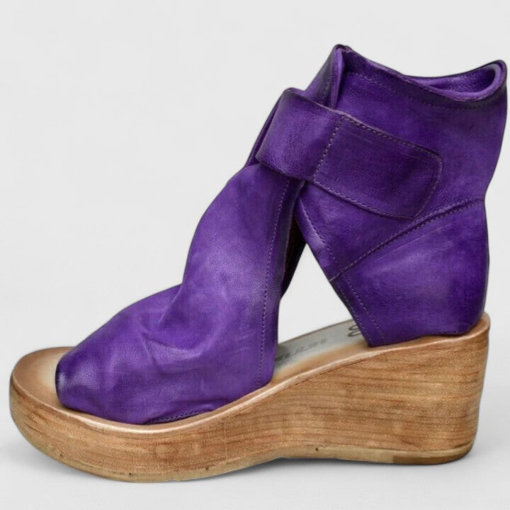 Karline - Klassieke sandalen met sleehak