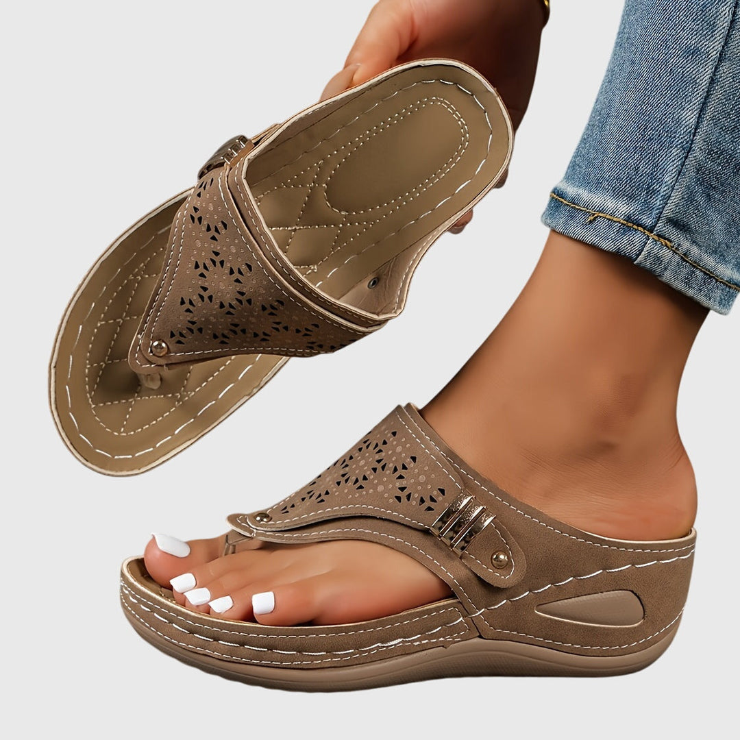 Anika - Teenslippers