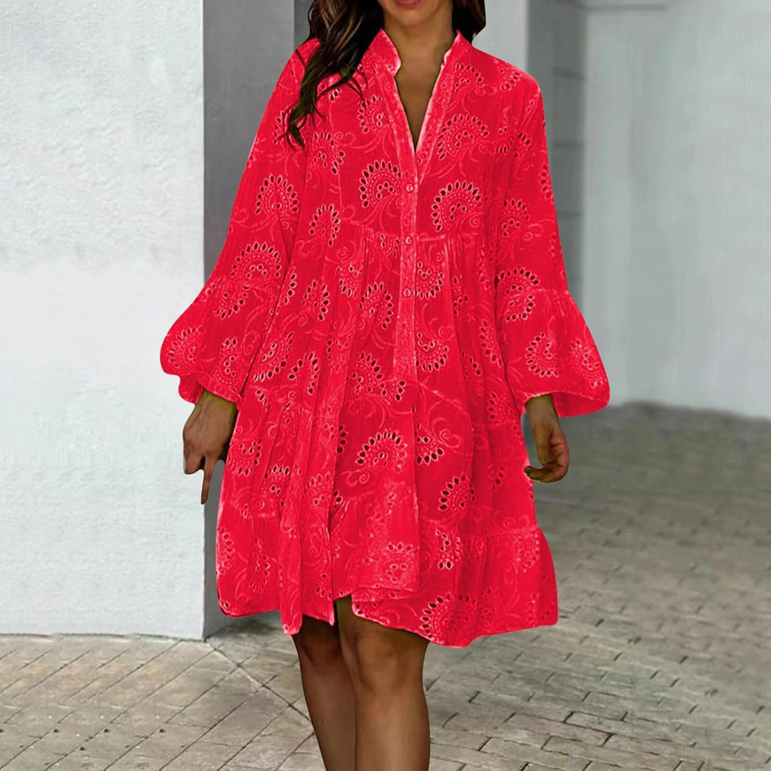 Lydia - Jurk met oogjesdetails