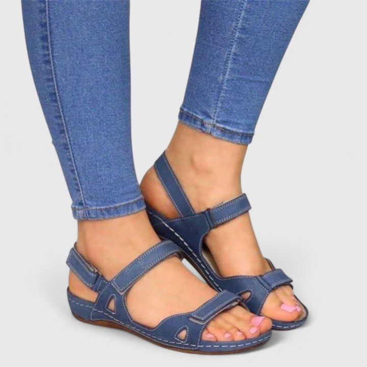 Avrie - Platte comfortsandalen