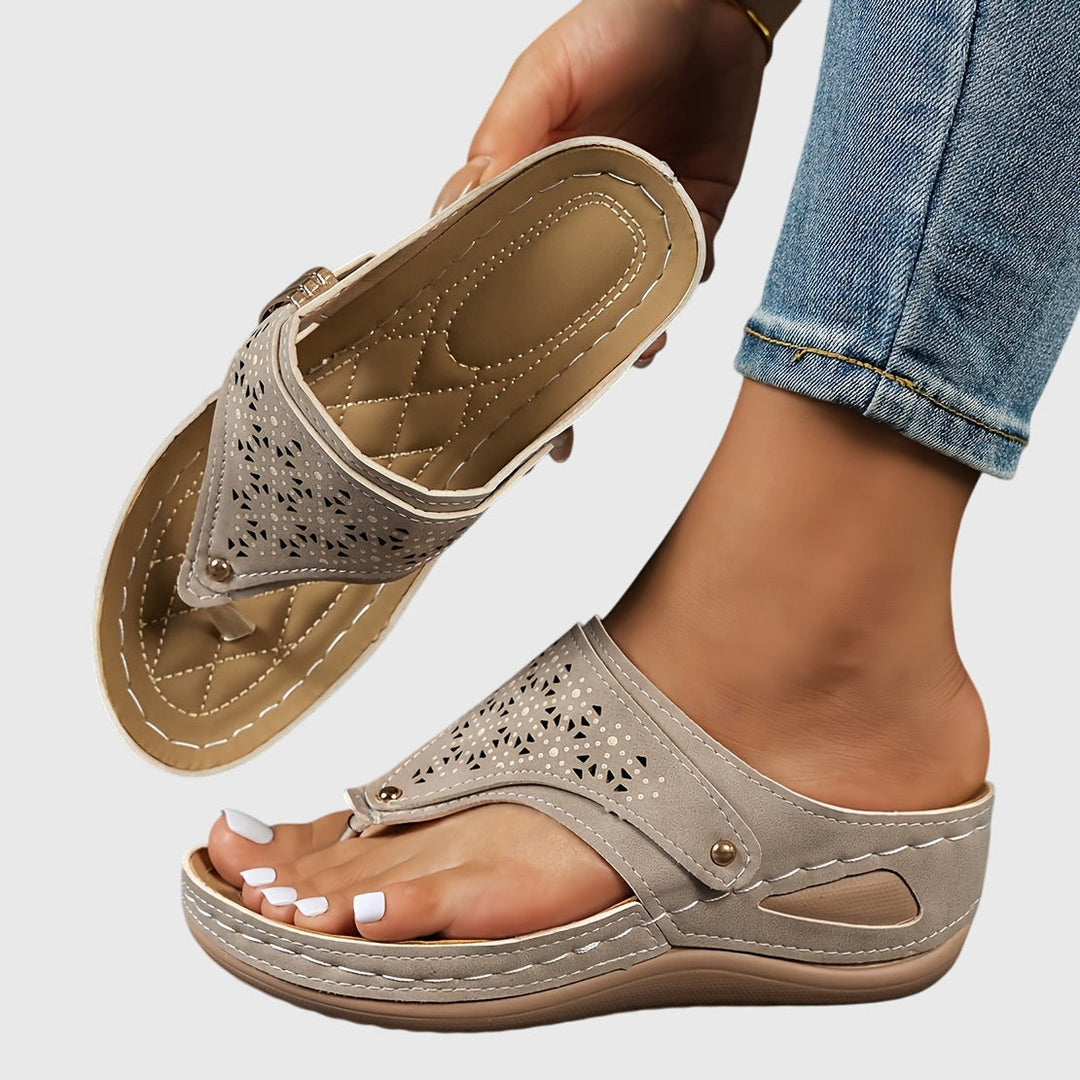 Anika - Teenslippers