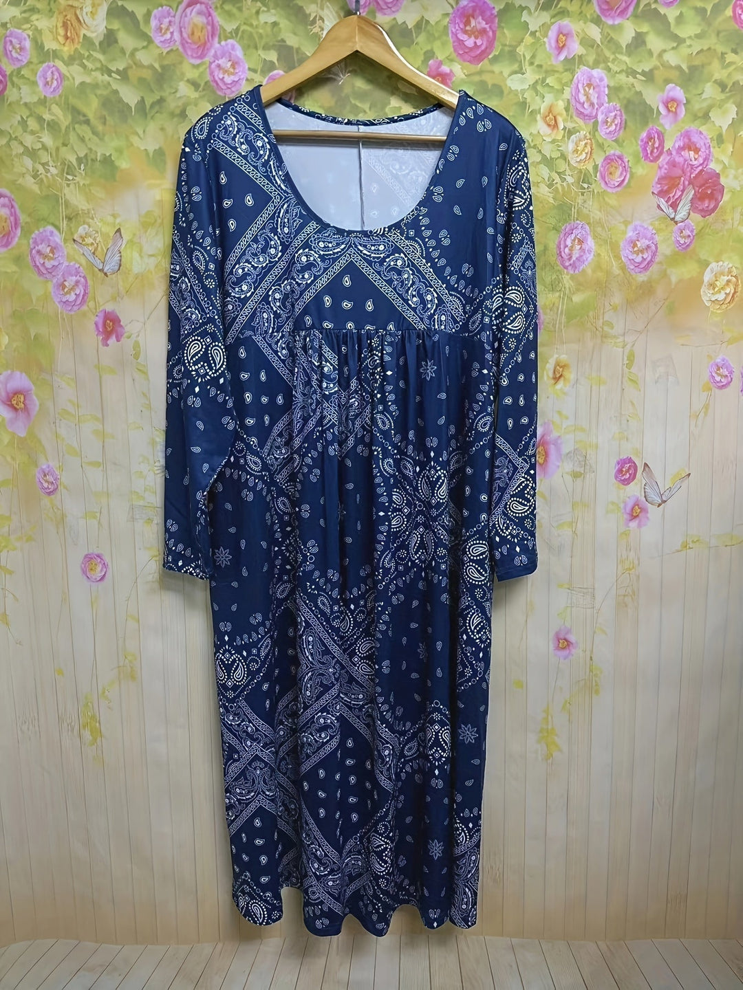 ELOWEN | CASUAL MIDI-JURK MET LANGE MOUWEN