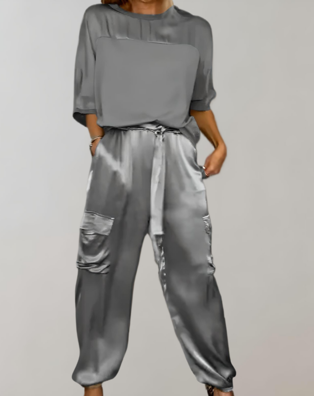 Finley - Zijdezachte cargo loungeset