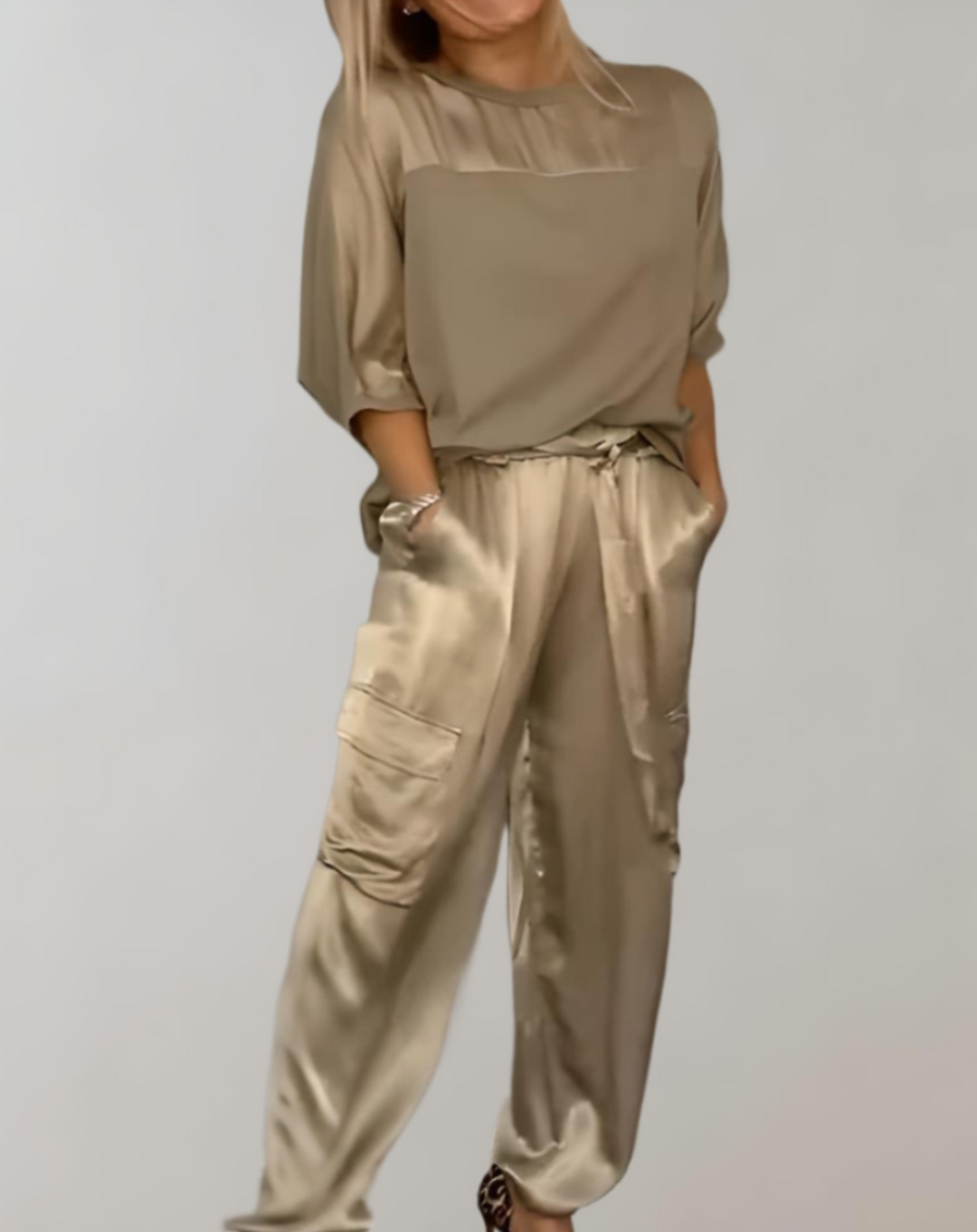 Finley - Zijdezachte cargo loungeset