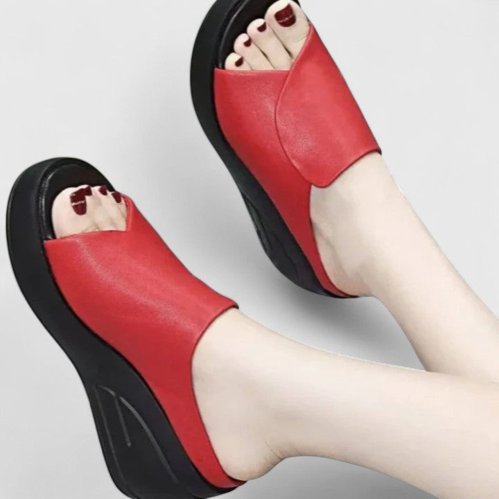 Kora - Orthopedische sandalen met sleehak