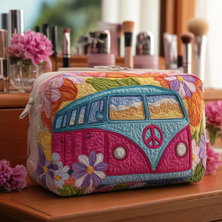 Hanneke - Gewatteerde toilettas Geborduurd Bloemenbusje