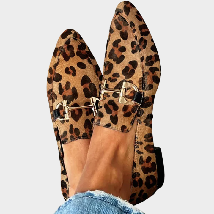 Gia - Elegante loafers met luipaardprint