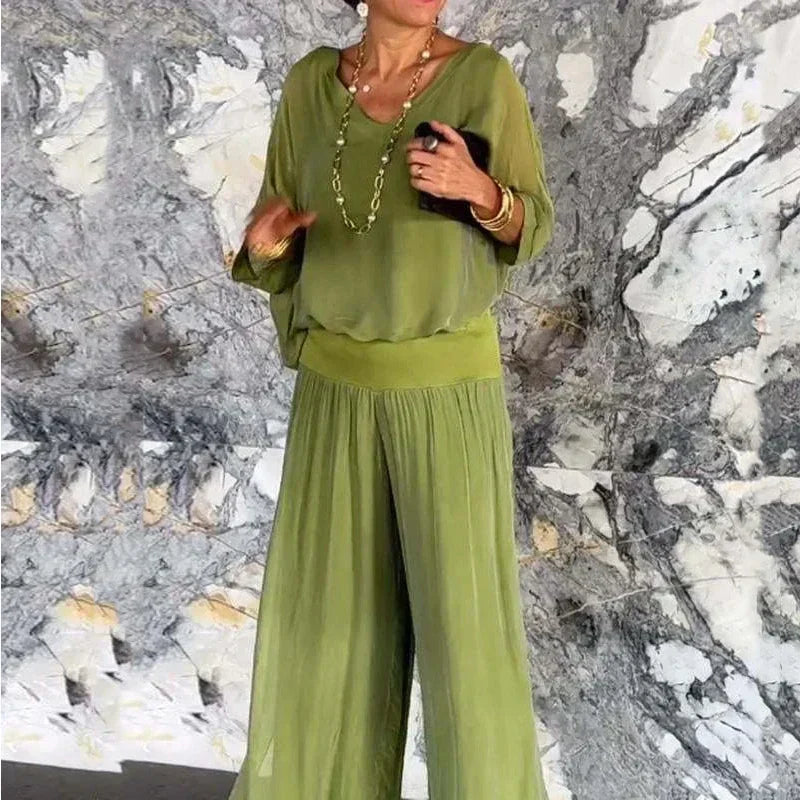 SOFIE - Soepelvallende loungeset