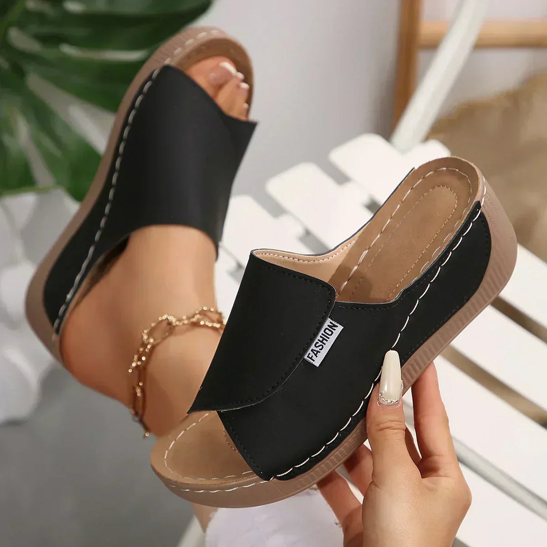 Rumi - Orthopedische sandalen met sleehak