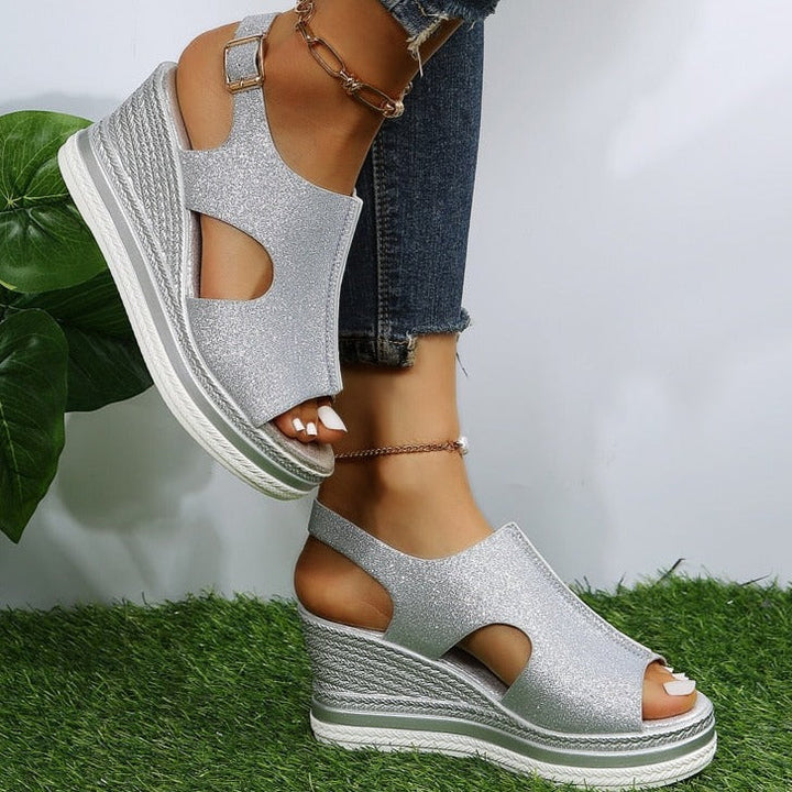 Bregje | Casual sandalen met sleehak
