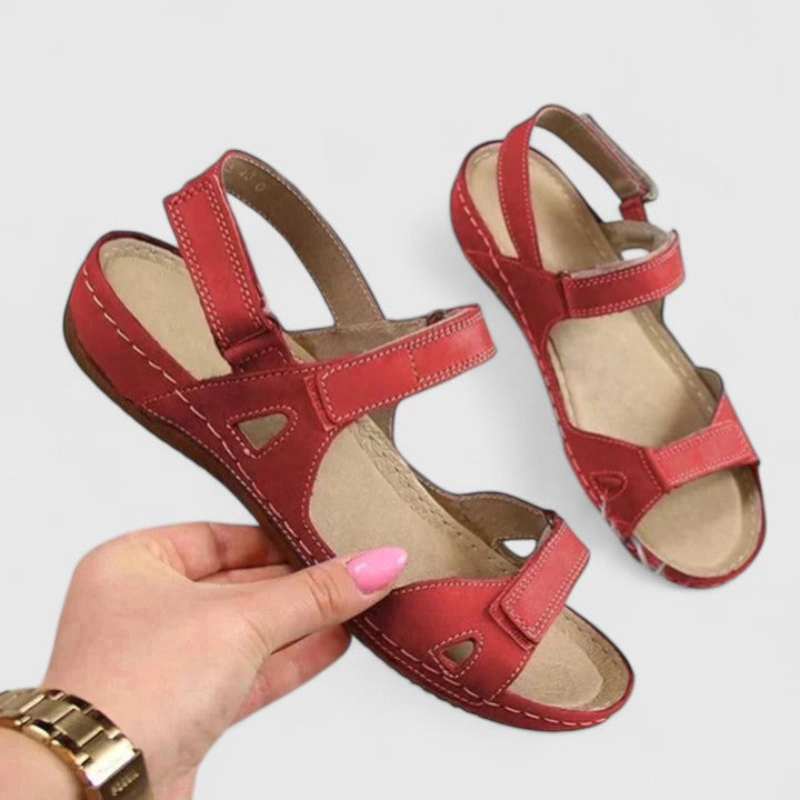 Avrie - Platte comfortsandalen