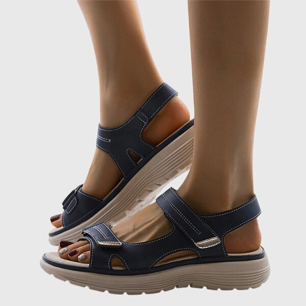 Calline - Sandalen met verstelbaar bandje