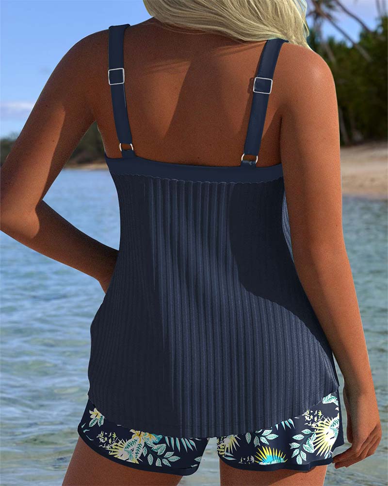Laluna® | Gestreepte tankini met strandshort, tweedelig