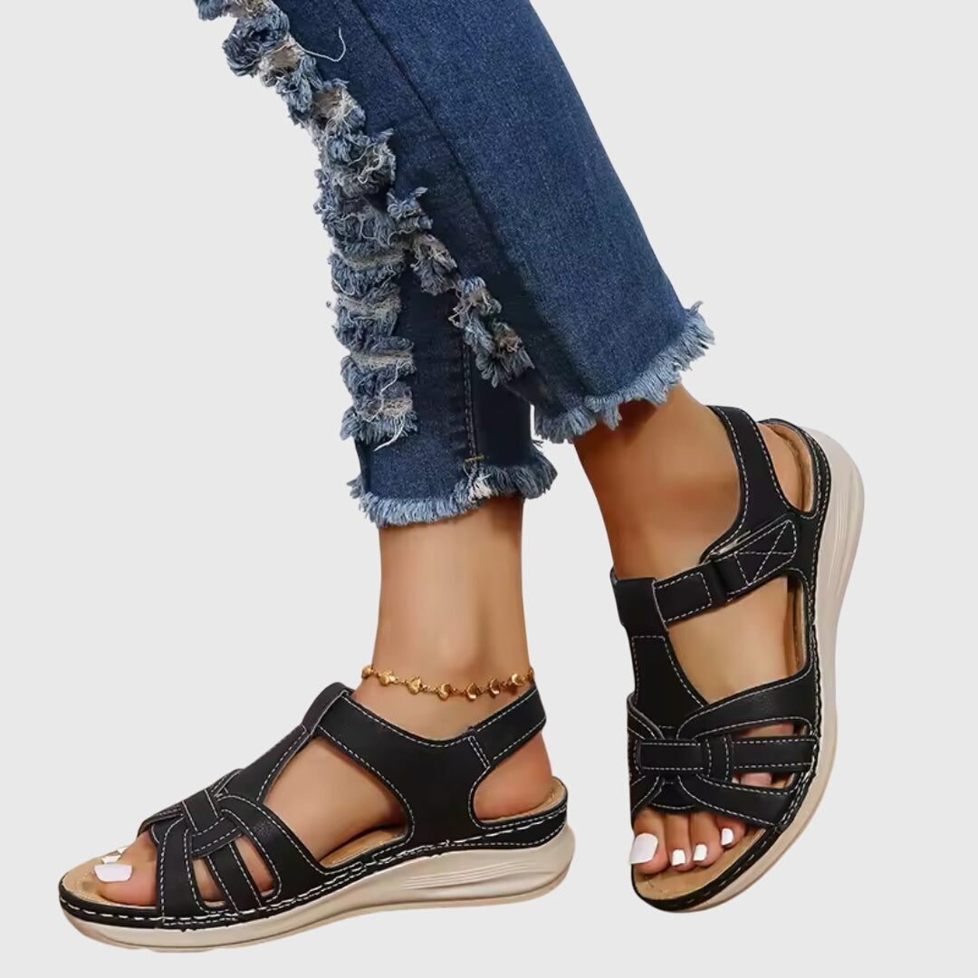 Piper - Lichte sandalen met bandje